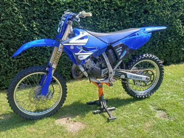 2015 Yamaha YZ 125 - € 3.500 · Bieden (1/1)