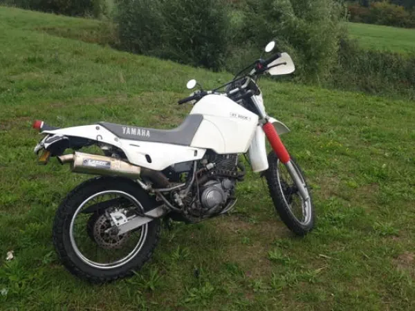 1983 Yamaha TT600 / XT600 1983 – Rijdend – of in Onderdelen - €1,995 · Bidding (1/1)