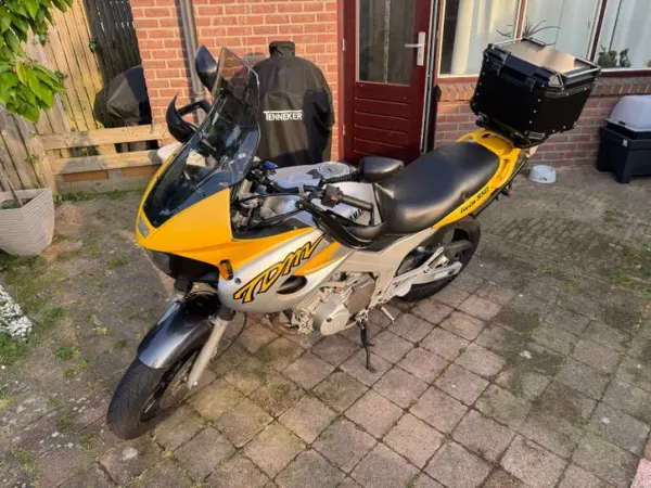 1996 Yamaha TDM 850 - € 1.650 · Bieden (1/1)