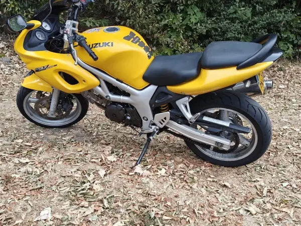 2001 Suzuki SV 650 - € 2.000 (1/1)