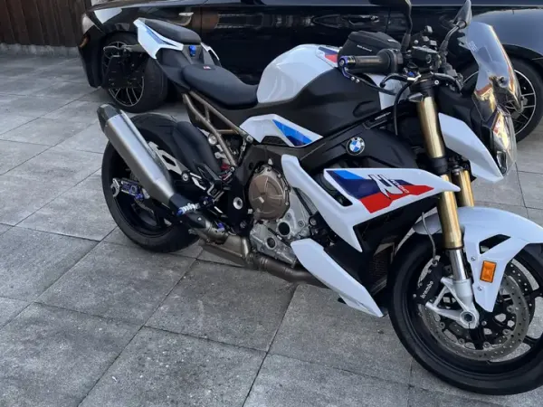 2022 BMW S 1000 R - € 17.250 (1/1)
