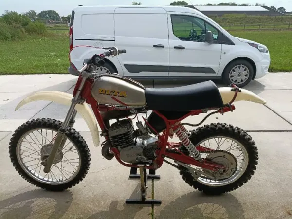 1977 Beta Classic Crossmotor Beta 250 uit 1977 Rijklaar - € 2.700 · Bieden (1/1)