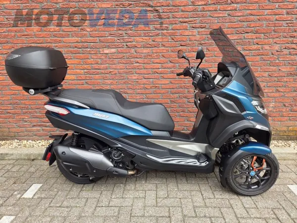 2023 Piaggio MP3 530 HPE Advance Exlusive - € 12.500 (1/1)