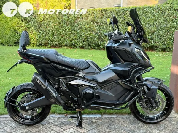 2024 Honda Xadv 750 2024 TK Black Edition MET Carplay ! - Reserved (1/1)