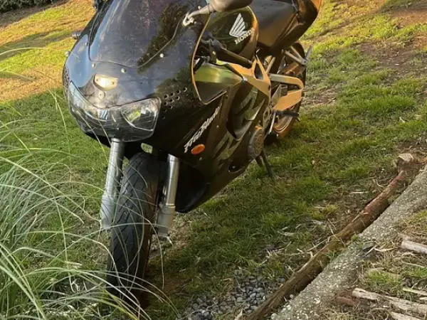 1998 Honda Fireblade - €1,500 (1/1)