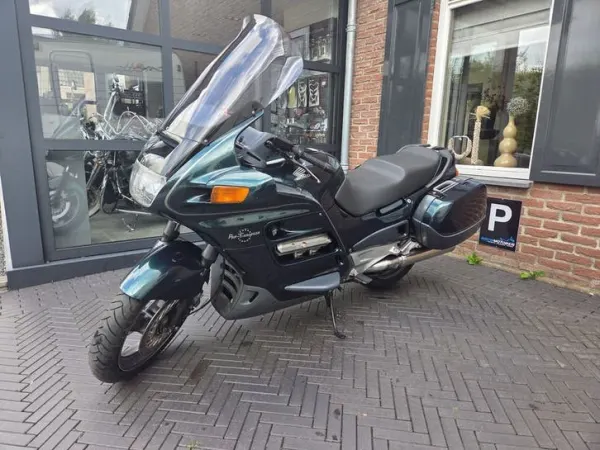 Bouwjaar onbekend Honda ST 1100 Pan European (bj 1998) - € 2.250 · Bieden (1/1)