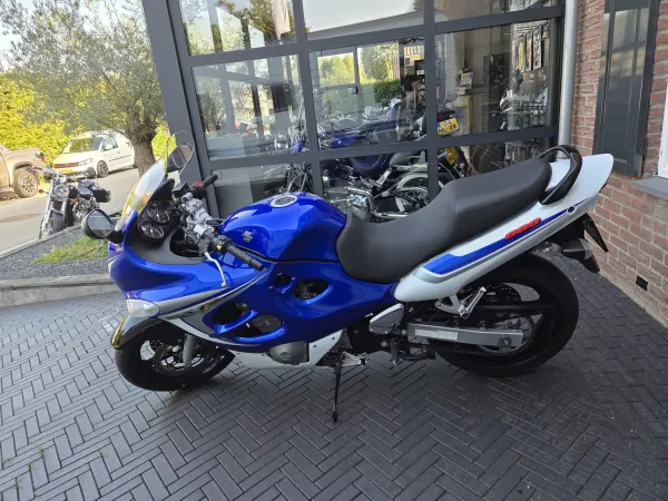 2006 Suzuki GSX 600 F - € 2.350 (1/1)