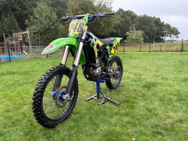 Bouwjaar onbekend Kawasaki KXF 450 - € 2.950 · Bieden (1/1)