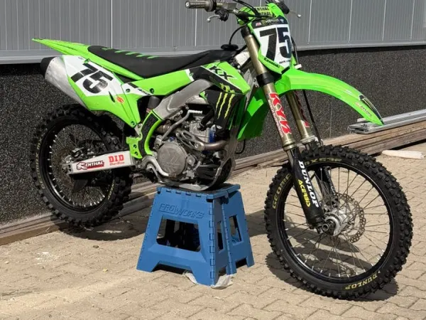2017 Kawasaki KX450F 2017 | 450cc | 102 uur | Grote Beurt Gehad - € 3.500 (1/1)