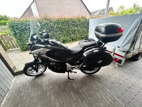Bouwjaar onbekend Honda NC 750 X - € 4.600 · Bieden (1/1)