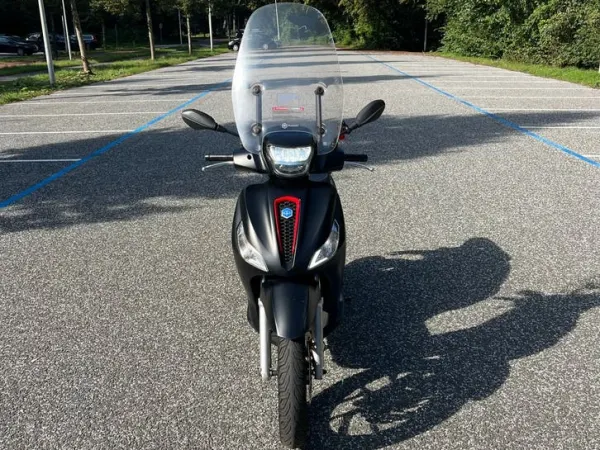 2021 Piaggio Medley S 2021 - € 1.800 (1/1)