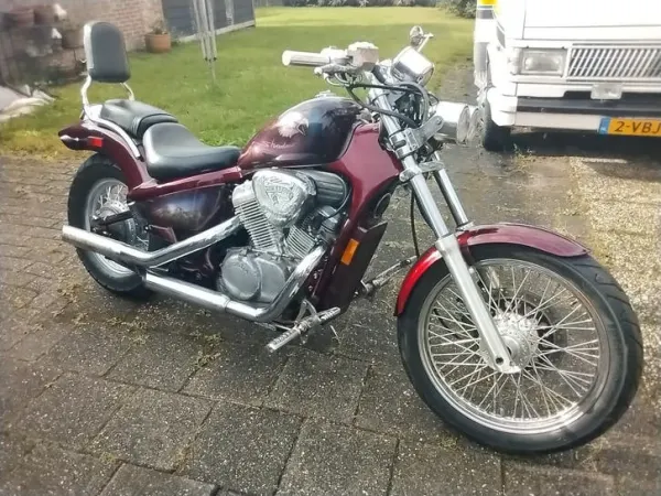 1992 Honda VT 600 - €700 · Bidding (1/1)