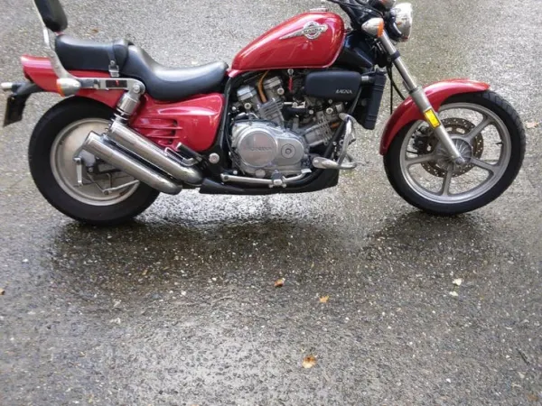 Year unknown Honda VF 700 - €1,650 · Bidding (1/1)