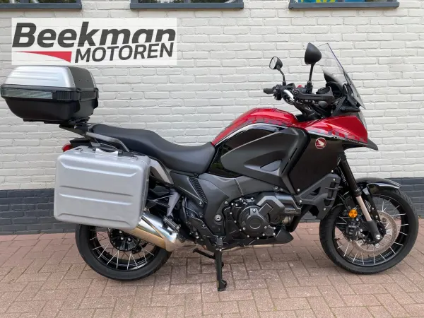 2016 Honda VFR 1200 X DCT Crosstourer (bj 2016) 27695Km - € 11.950 (1/1)