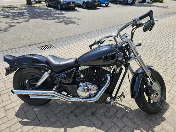 1998 Suzuki Marauder 800 - € 2.999 · Bieden (1/1)