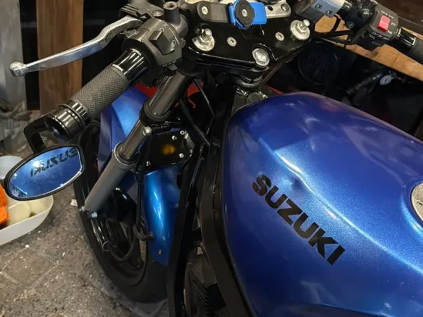 1993 Suzuki GS 500 - €1,499 · Bidding (1/1)