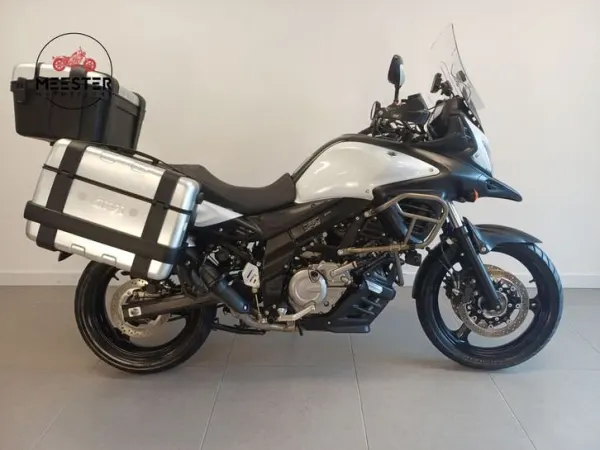 Bouwjaar onbekend Suzuki v Strom 650 abs - € 5.950 (1/1)