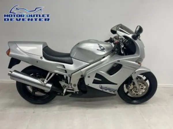 1996 Honda VFR 750 F - € 1.650 (1/1)