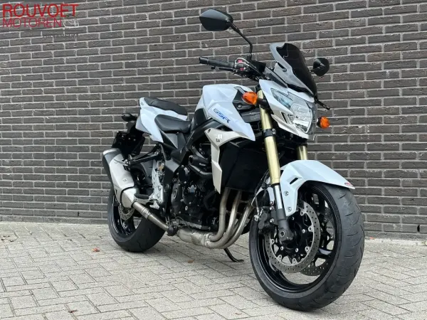 2023 Suzuki GSR 750 - €5,950 (1/1)