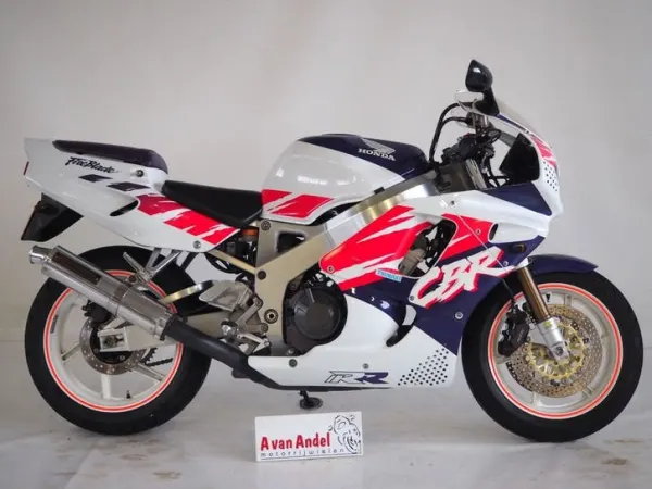 Bouwjaar onbekend Honda CBR 900 RR Fireblade (bj 1993) 126,217 km - € 5.950 (1/1)