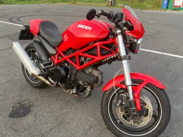 2007 Ducati Monster 695 - € 2.250 · Bieden (1/1)