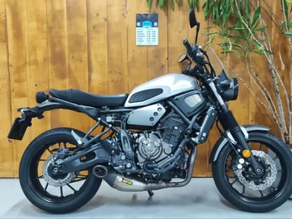 2016 Yamaha XSR700-Stijlvolle Naked Bike met Akrapovic Uitlaat - €6,750 (1/1)
