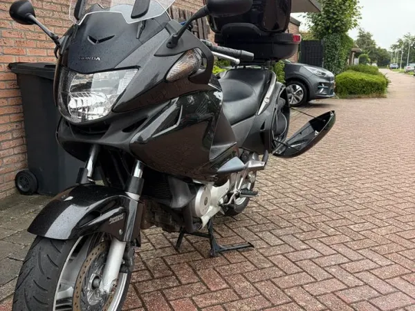 2007 Honda NT700-Deauville - € 2.800 · Bieden (1/1)