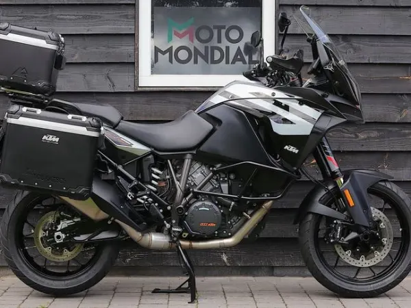 Year unknown KTM 1290 Super Adventure S (bj 2020) 3 Delige Kofferset - €14,290 (1/1)