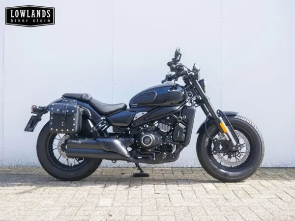 Bouwjaar onbekend Cfmoto 450 clc bj 2024 - € 5.995 · Bieden (1/1)