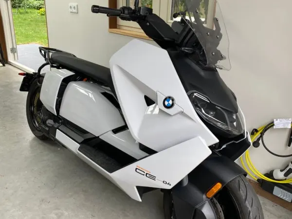 Bouwjaar onbekend BMW CE 04 - € 8.750 (1/1)