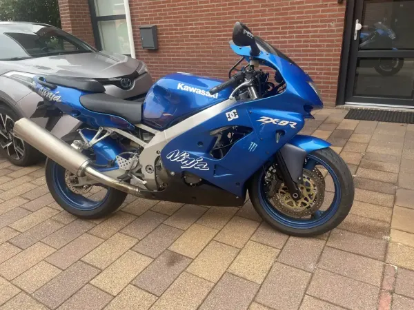 1999 Kawasaki Ninja ZX-9R - € 1.550 (1/1)