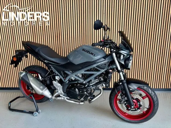 Bouwjaar onbekend Suzuki SV 650 - € 6.299 · Bieden (1/1)
