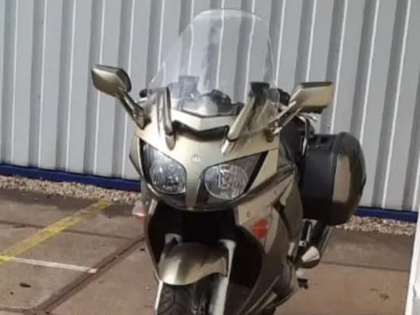 2006 Yamaha FJR 1300 - € 5.450 (1/1)