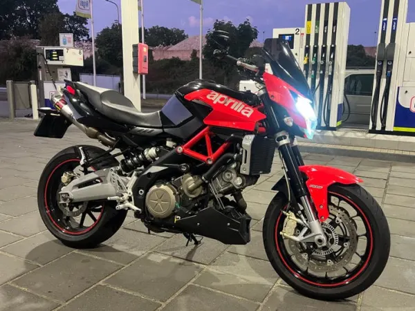 Bouwjaar onbekend Aprilia Shiver 750 - € 4.500 (1/1)