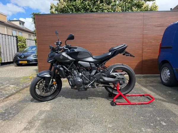 2025 Yamaha MT-07 - €8,399 · Bidding (1/1)