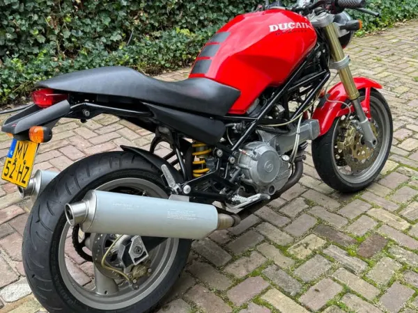 1995 Ducati Monster 600 met 750 Blok-Unieke Naked Bike - € 1.500 · Bieden (1/1)