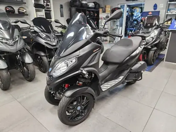 Bouwjaar onbekend Piaggio MP3 300 HPE Sport - € 6.250 (1/1)