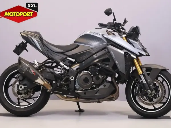 2021 Suzuki GSX-S 1000 - €10,990 · Bidding (1/1)