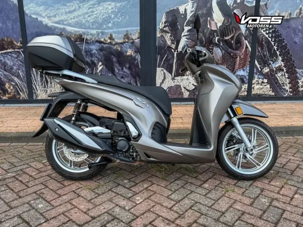 2023 Honda SH 350I - € 5.250 (1/1)