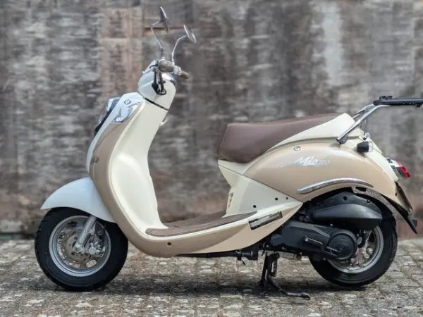 2009 SYM Mio - €950 (1/1)