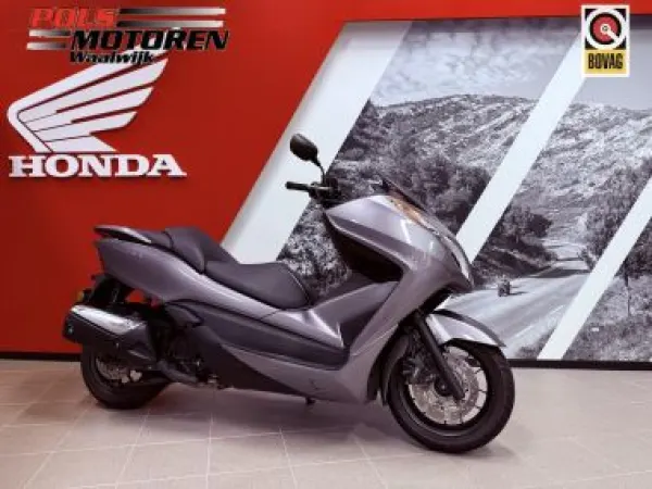 2016 Honda Forza 300 - € 3.990 (1/1)