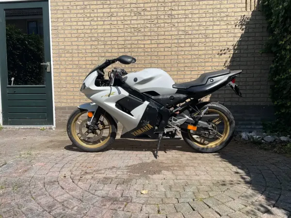 2012 Yamaha TZR 50 - € 1.700 (1/1)