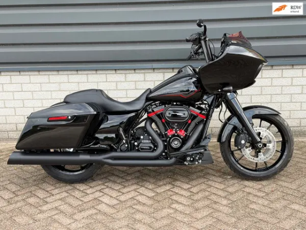 2023 Harley-Davidson Road Glide - €26,950 (1/1)