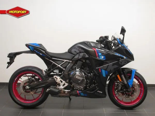 2026 Suzuki GSX-8R - € 10.999 · Bieden (1/1)