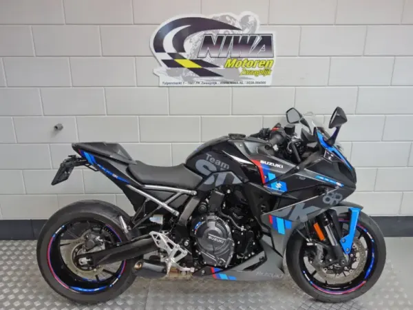 2025 Suzuki GSX-8R - € 9.950 (1/1)