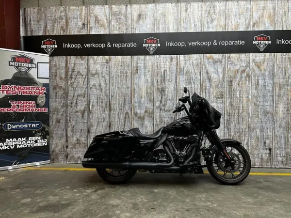 Year unknown Harley-Davidson Street Glide ST Flhxst (bj 2026) - €25,999 (1/1)