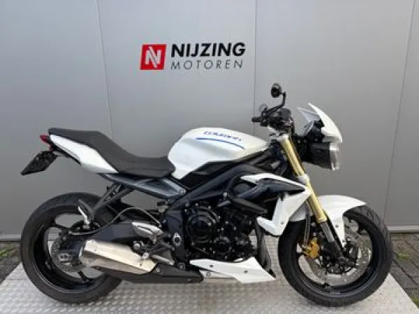 2013 Triumph Street Triple 675 - € 4.750 (1/1)