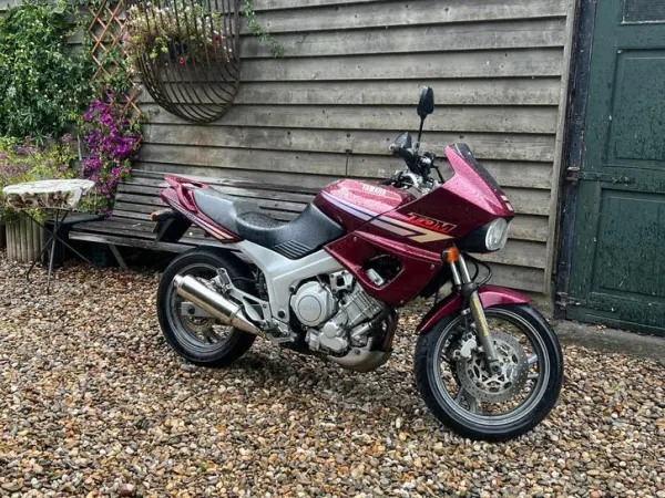 1995 Yamaha TDM 850 1995 - € 1.500 (1/1)