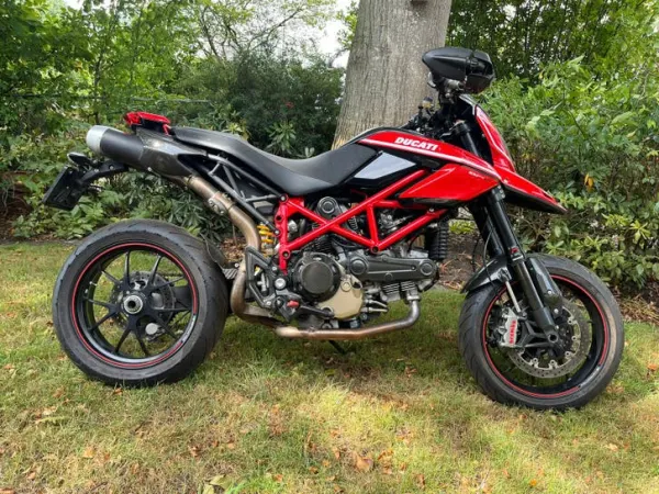 2011 Ducati Hypermotard 1100 - €8,000 (1/1)