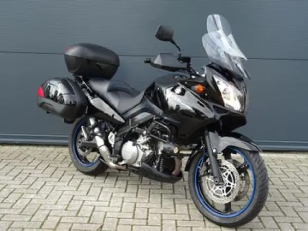 2005 Suzuki V-Strom DL 1000 - €3,999 (1/1)